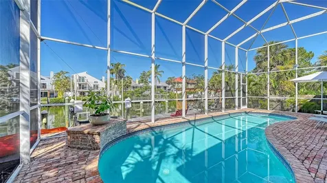 5024 Commonwealth Drive Sarasota FL 34242