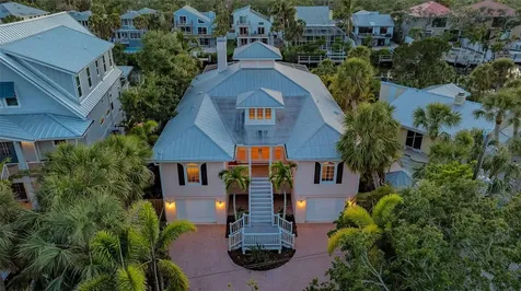 5024 Commonwealth Drive Sarasota FL 34242