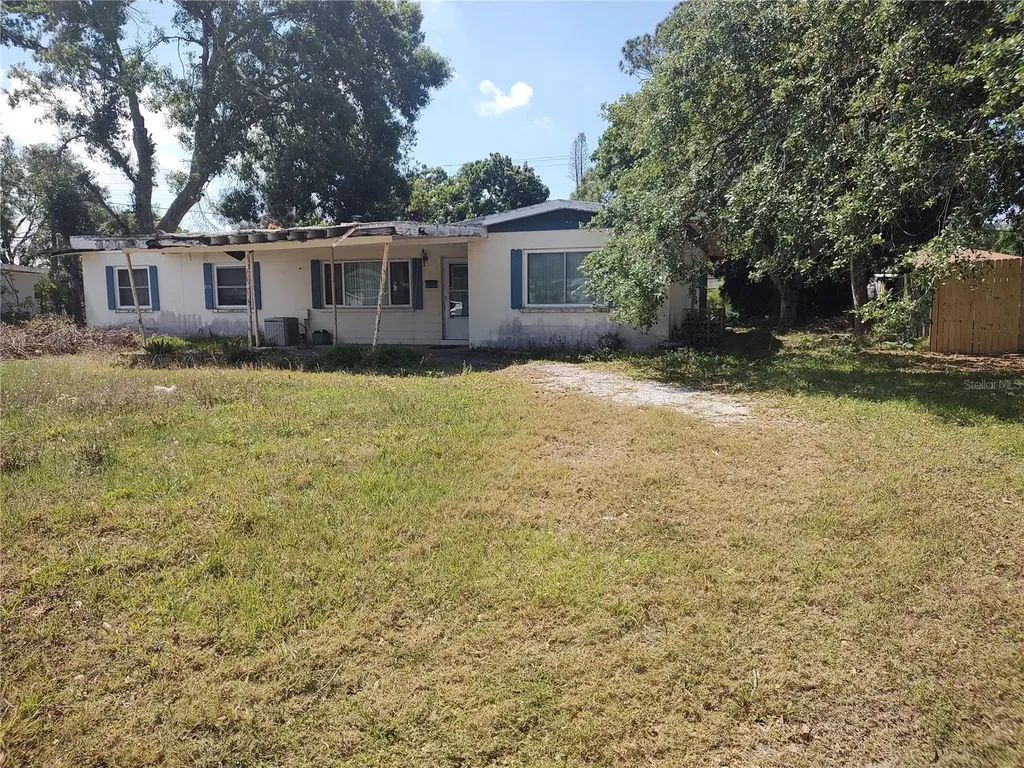 3111 34th Avenue Drive W Bradenton FL 34205