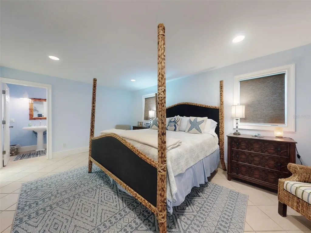 1913 Hill Street New Smyrna Beach FL 32169
