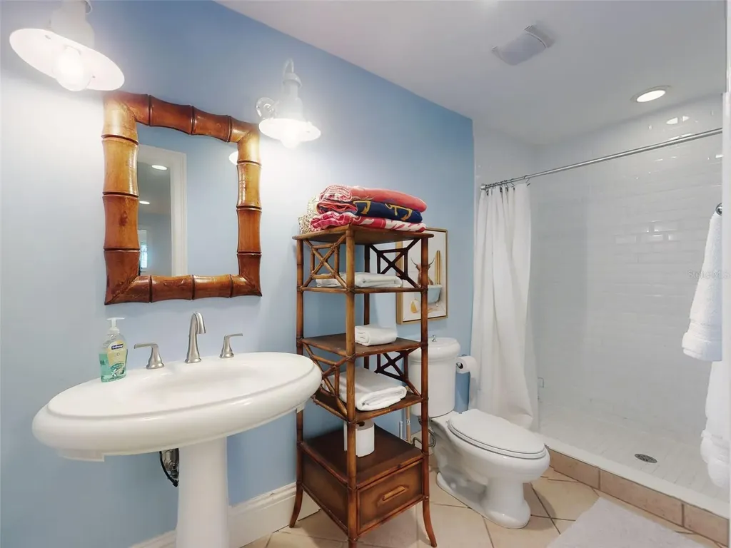 1913 Hill Street New Smyrna Beach FL 32169