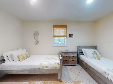 1913 Hill Street New Smyrna Beach FL 32169