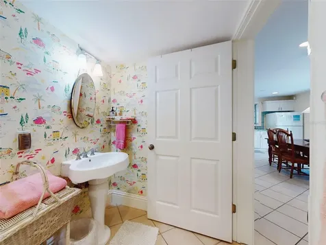 1913 Hill Street New Smyrna Beach FL 32169