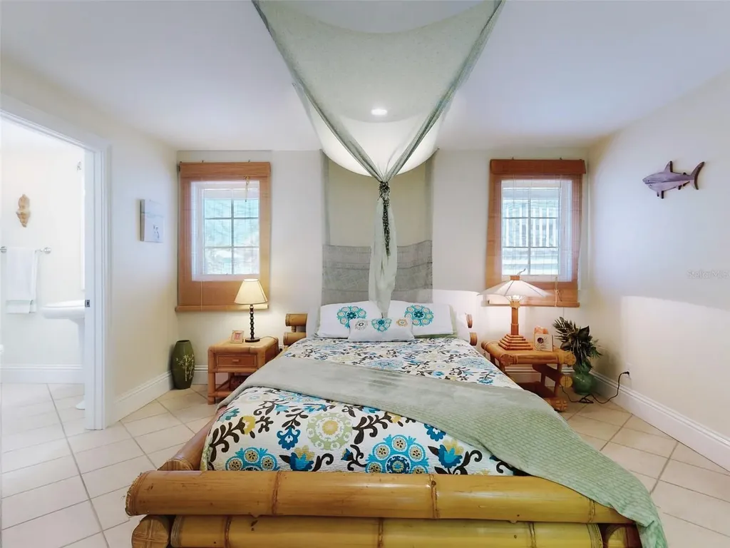 1913 Hill Street New Smyrna Beach FL 32169