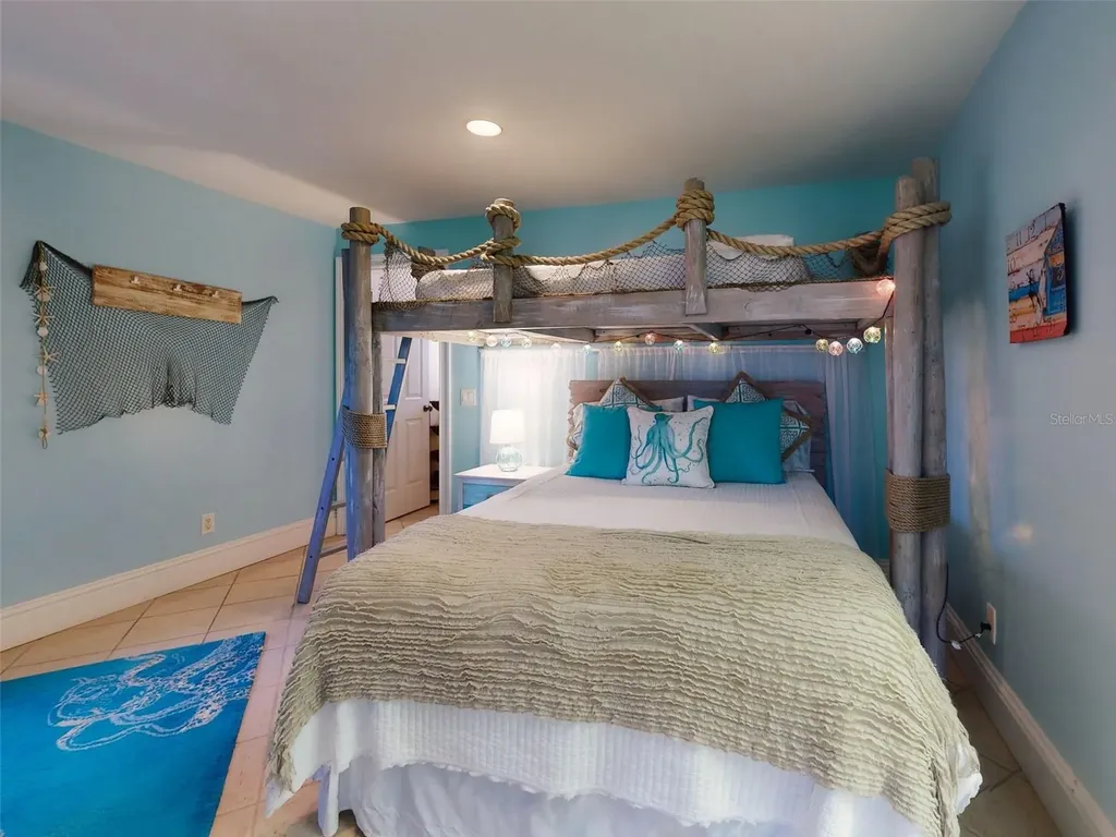 1913 Hill Street New Smyrna Beach FL 32169