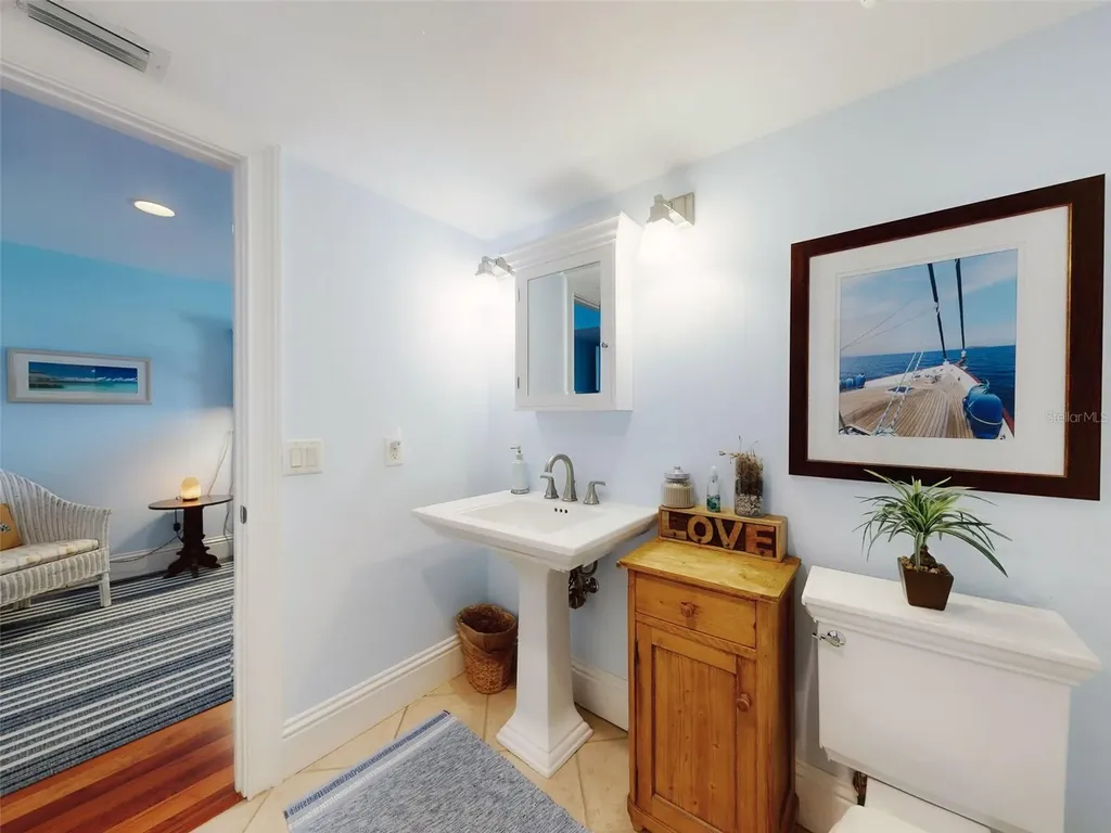 1913 Hill Street New Smyrna Beach FL 32169