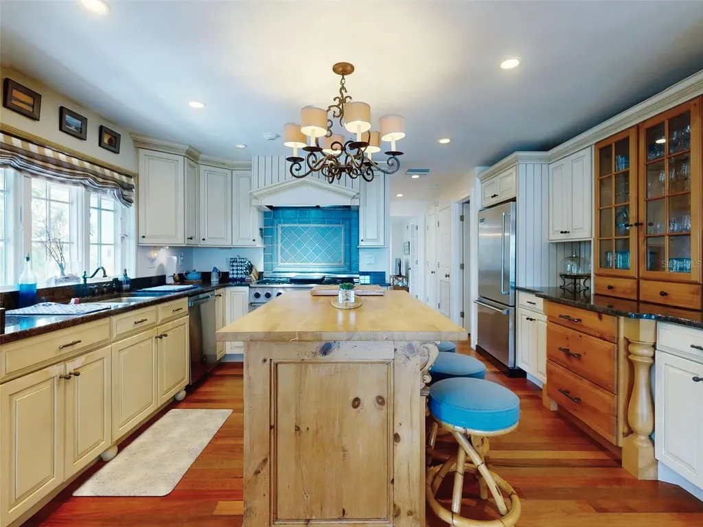 1913 Hill Street New Smyrna Beach FL 32169