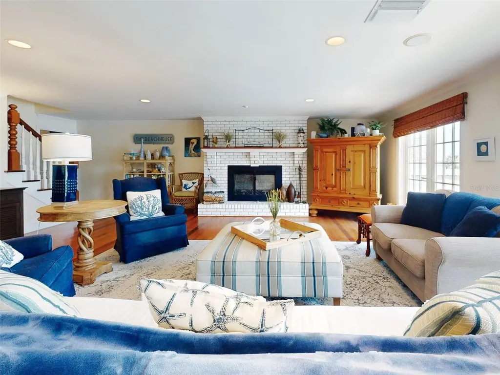 1913 Hill Street New Smyrna Beach FL 32169