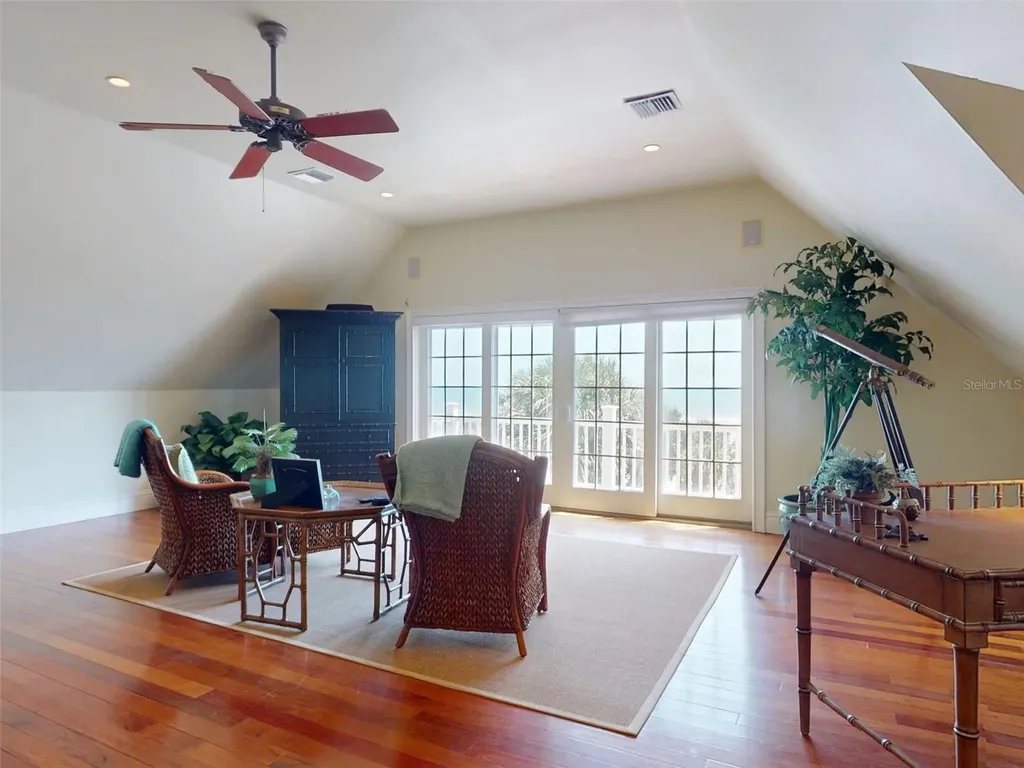1913 Hill Street New Smyrna Beach FL 32169