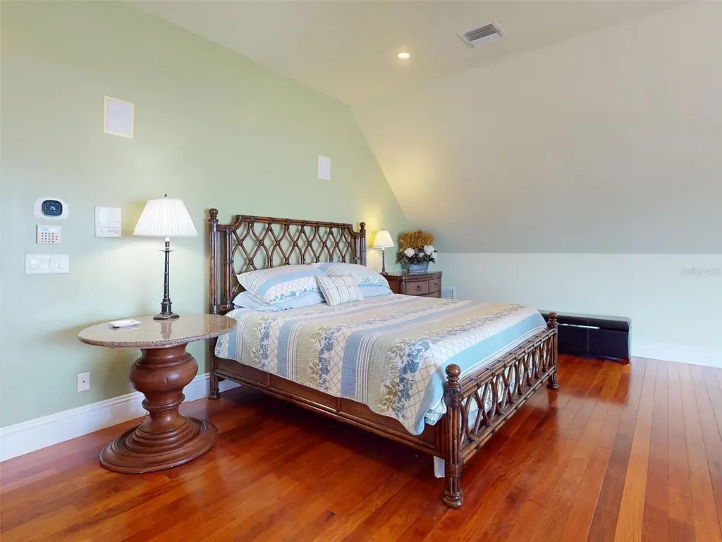 1913 Hill Street New Smyrna Beach FL 32169