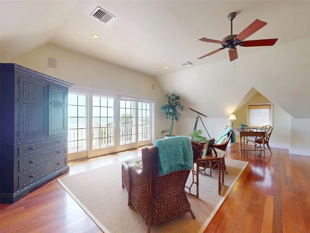 1913 Hill Street New Smyrna Beach FL 32169