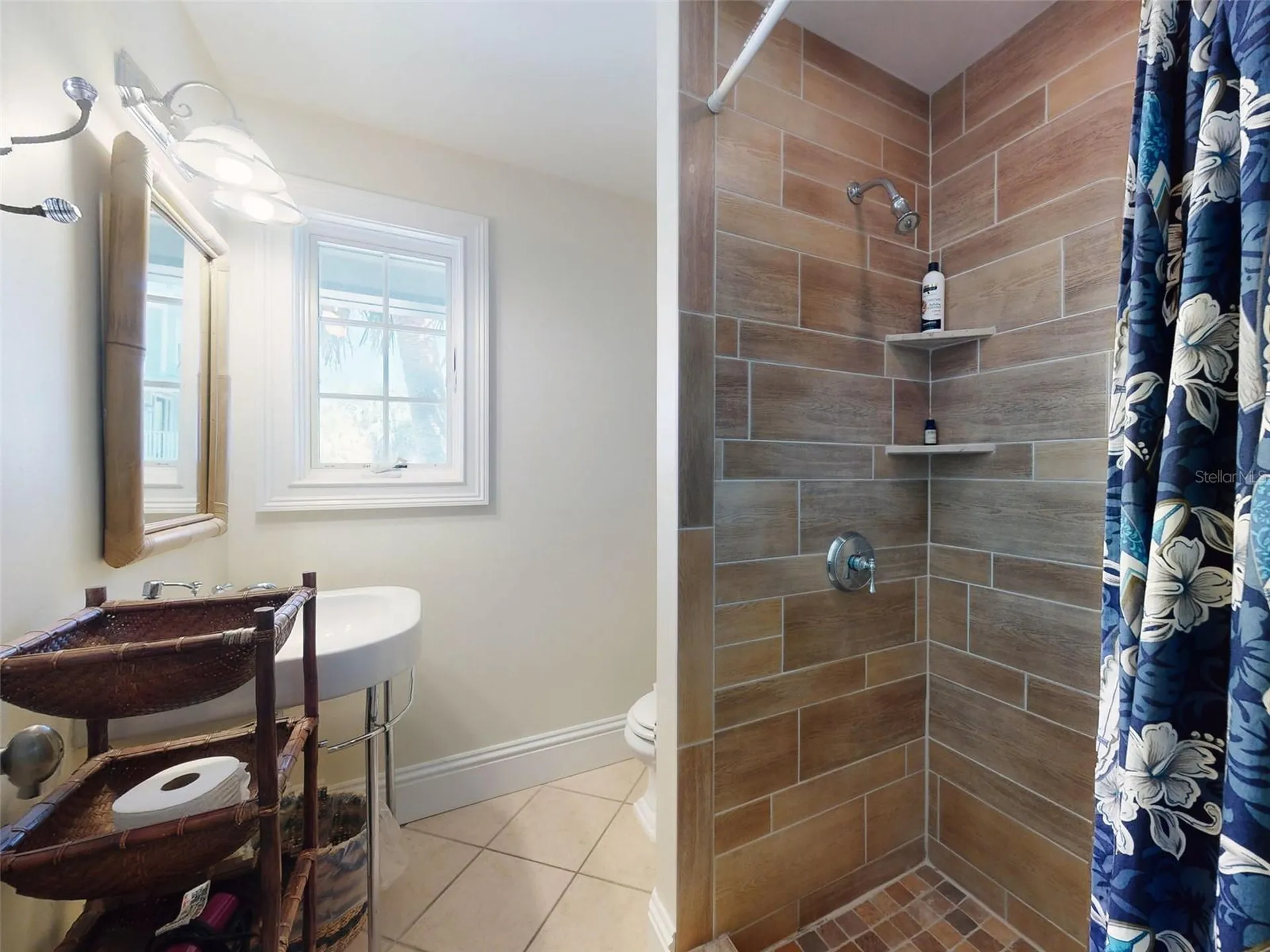 1913 Hill Street New Smyrna Beach FL 32169