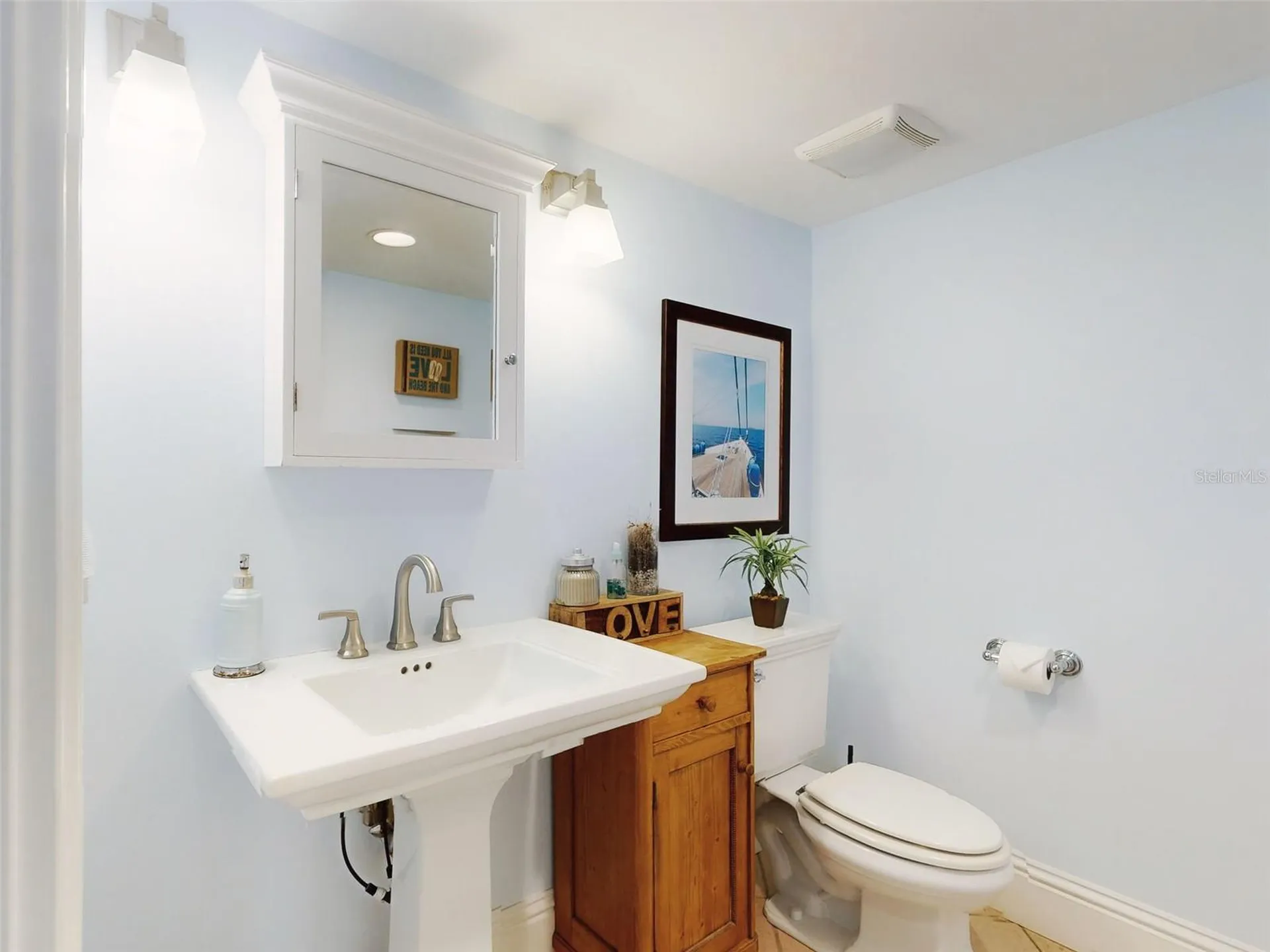 1913 Hill Street New Smyrna Beach FL 32169