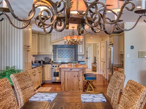 1913 Hill Street New Smyrna Beach FL 32169