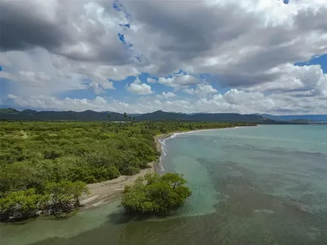 Carretera Pr-1 Km 98.6 Santa Isabel PR 00757