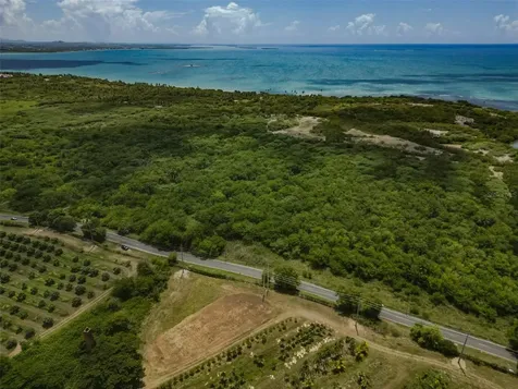Carretera Pr-1 Km 98.6 Santa Isabel PR 00757