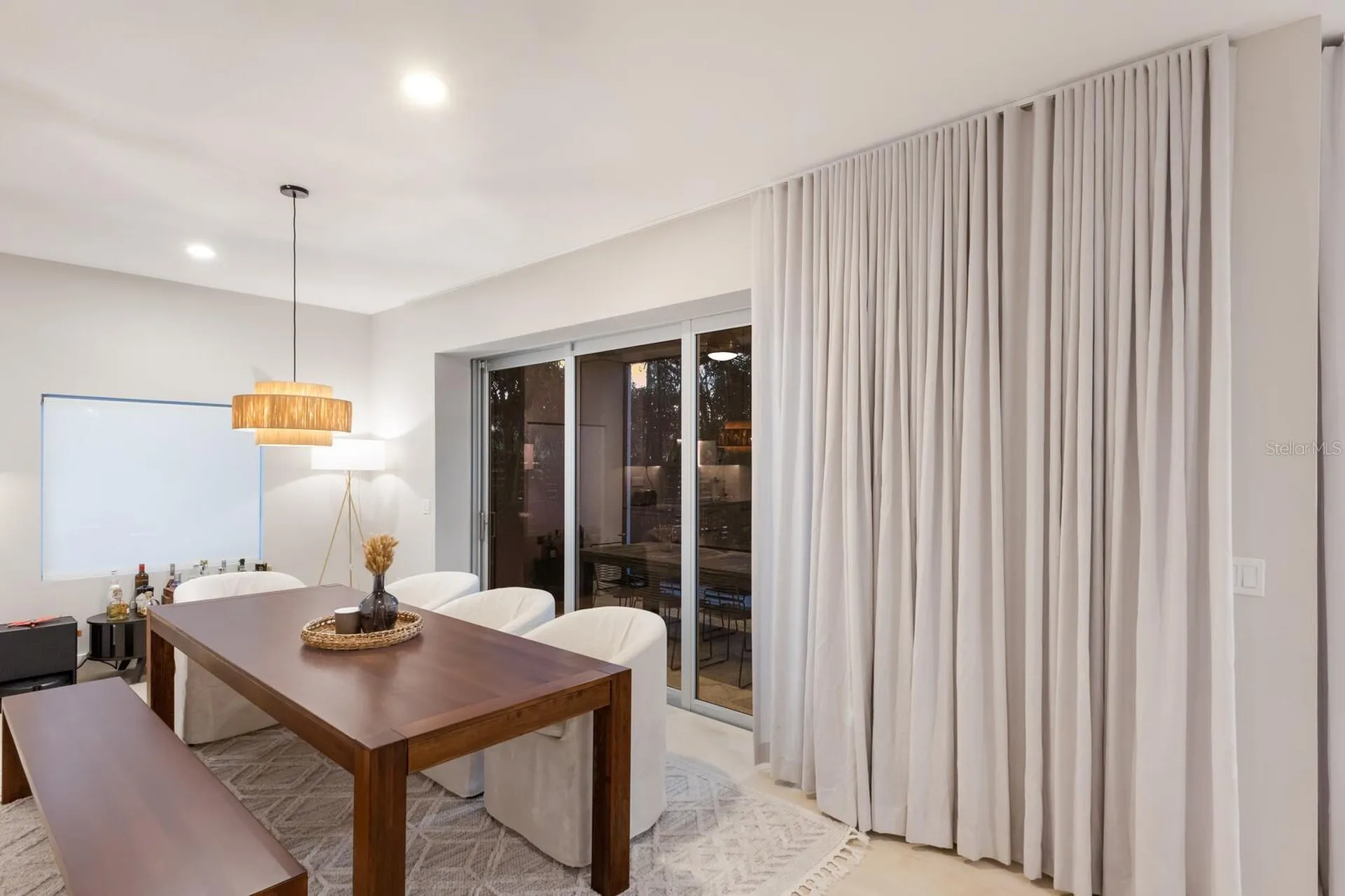 238 Island Circle Sarasota FL 34242