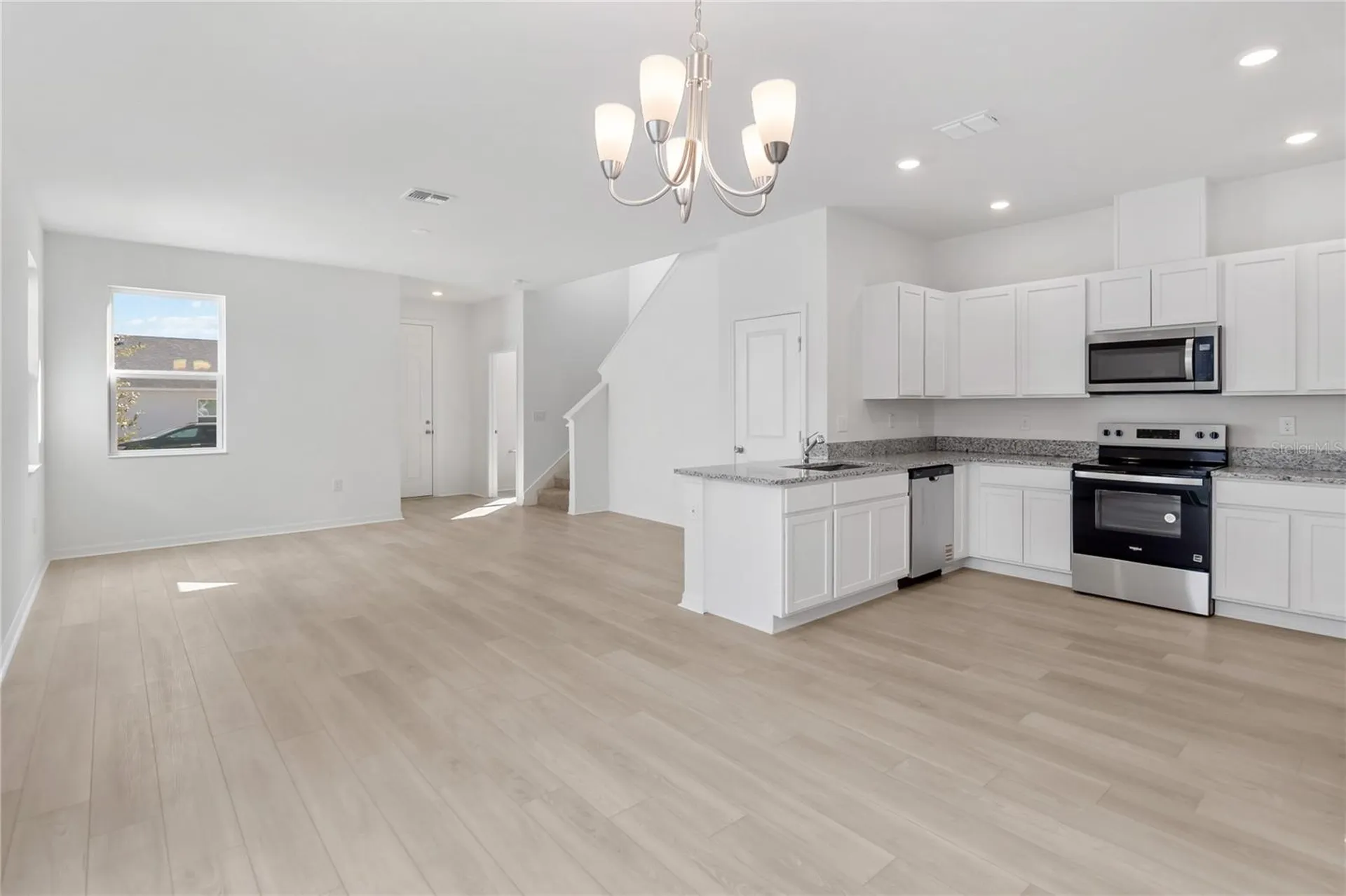 9588 Westside Hills Drive Davenport FL 33896