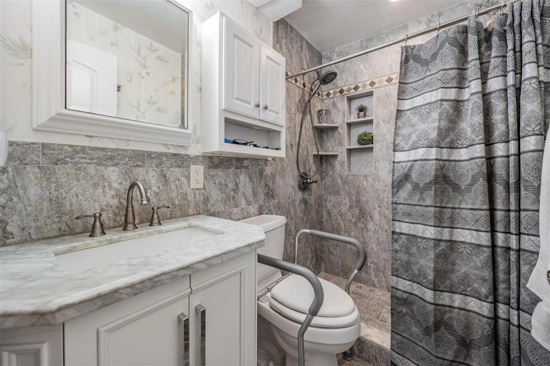 2700 Bayshore Boulevard Dunedin FL 34698