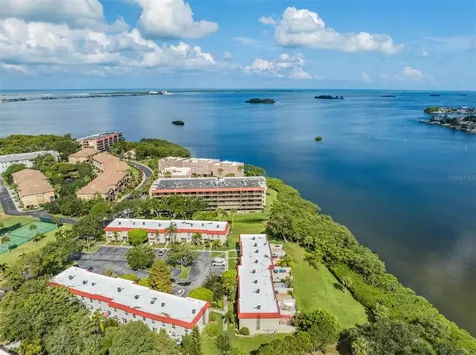 2700 Bayshore Boulevard Dunedin FL 34698
