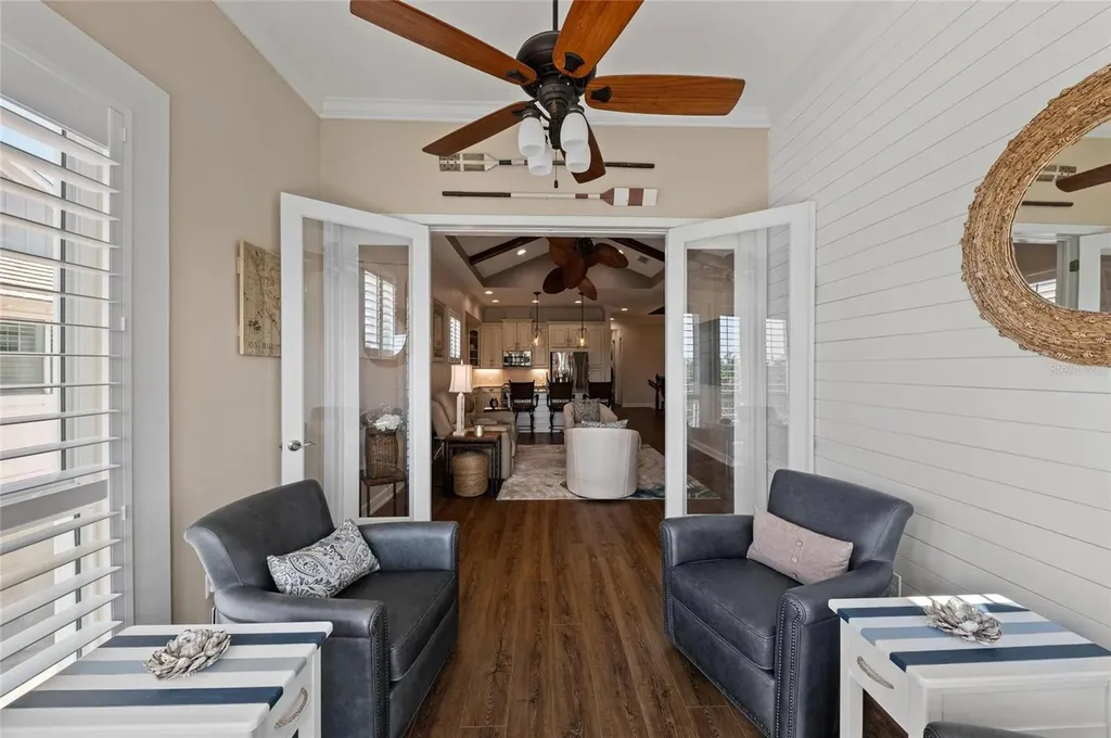 241 Sapphire Lake Drive Bradenton FL 34209