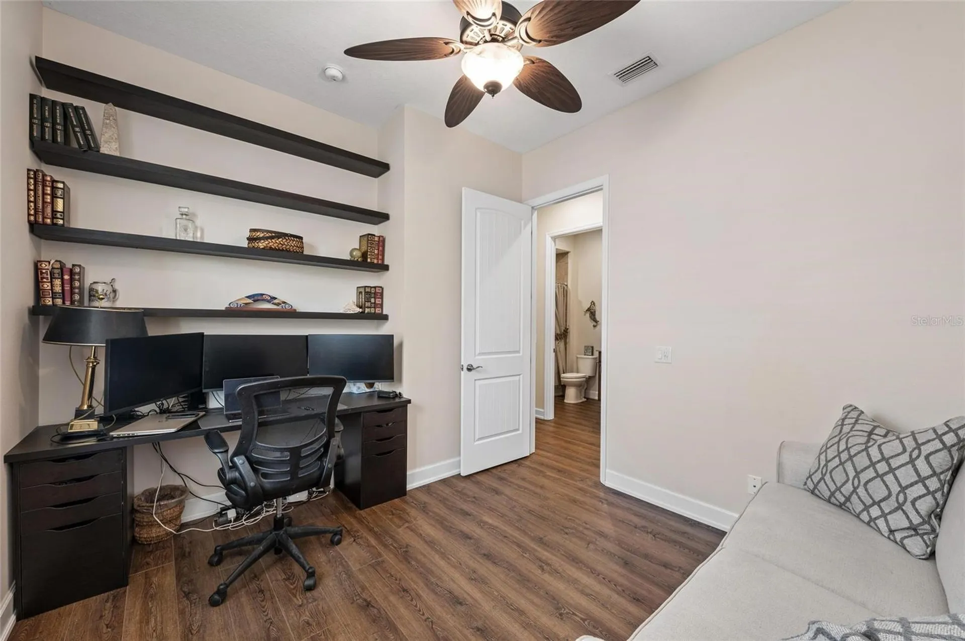 241 Sapphire Lake Drive Bradenton FL 34209