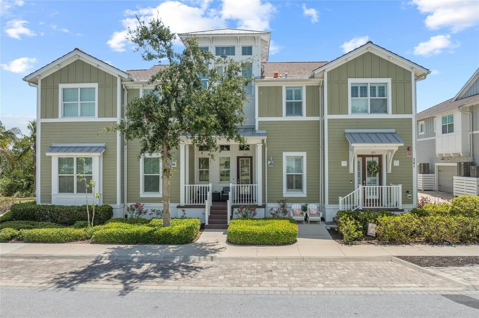 241 Sapphire Lake Drive Bradenton FL 34209