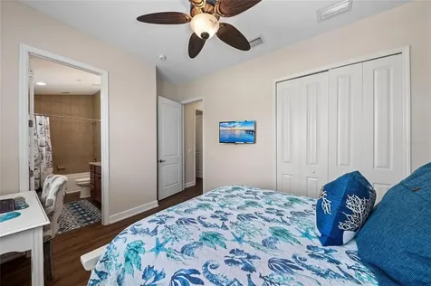 241 Sapphire Lake Drive Bradenton FL 34209