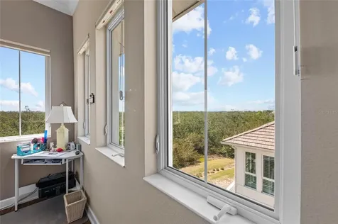 241 Sapphire Lake Drive Bradenton FL 34209