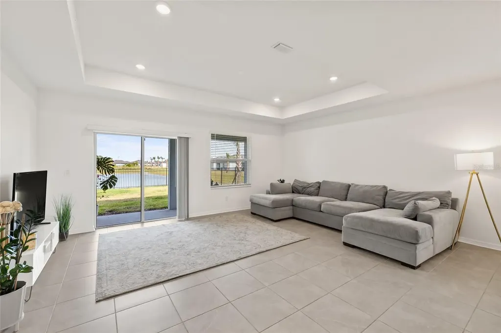 9725 Last Light Glen Parrish FL 34219