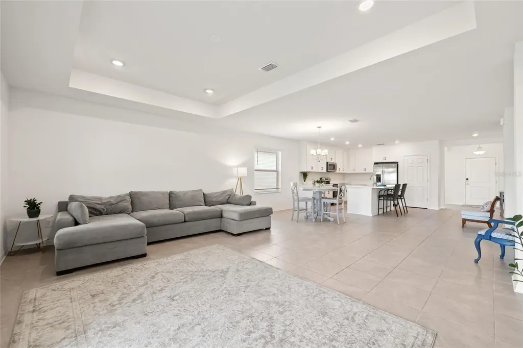 9725 Last Light Glen Parrish FL 34219