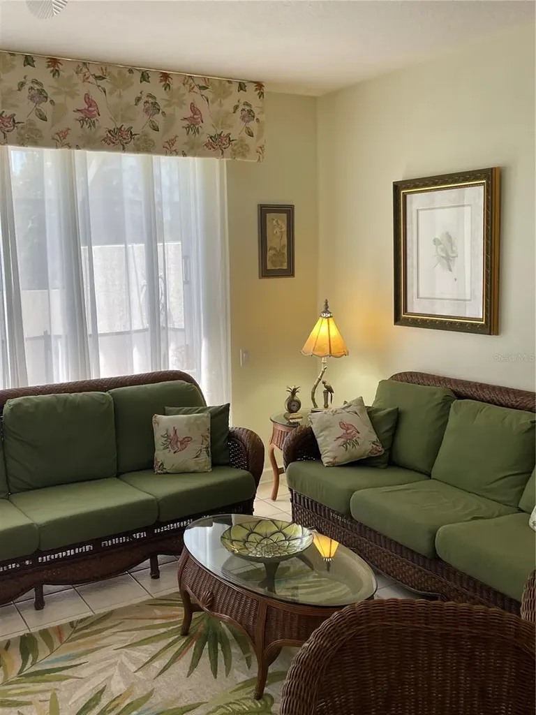 2348 Silver Palm Kissimmee FL 34747