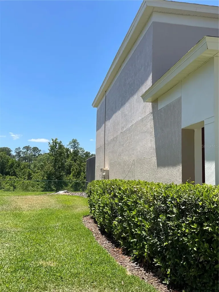 2348 Silver Palm Kissimmee FL 34747