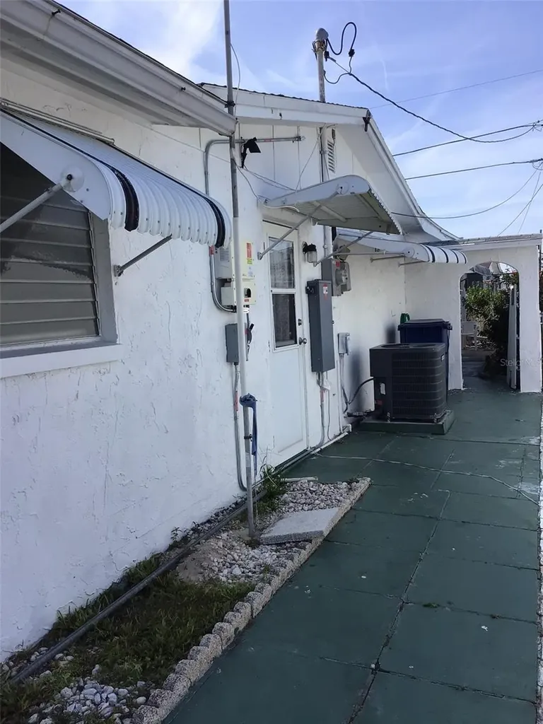 3850 Sablewood Drive Holiday FL 34691