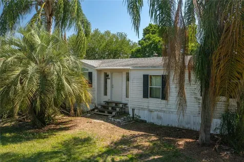 256 Sunridge Drive Auburndale FL 33823
