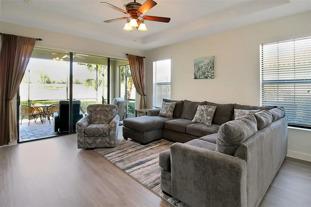 5336 Vaccaro Court Bradenton FL 34211