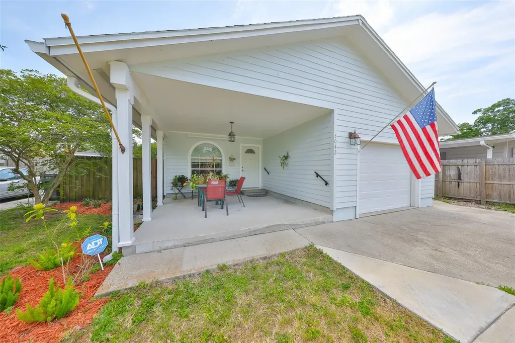 3042 57th Avenue N St Petersburg FL 33714