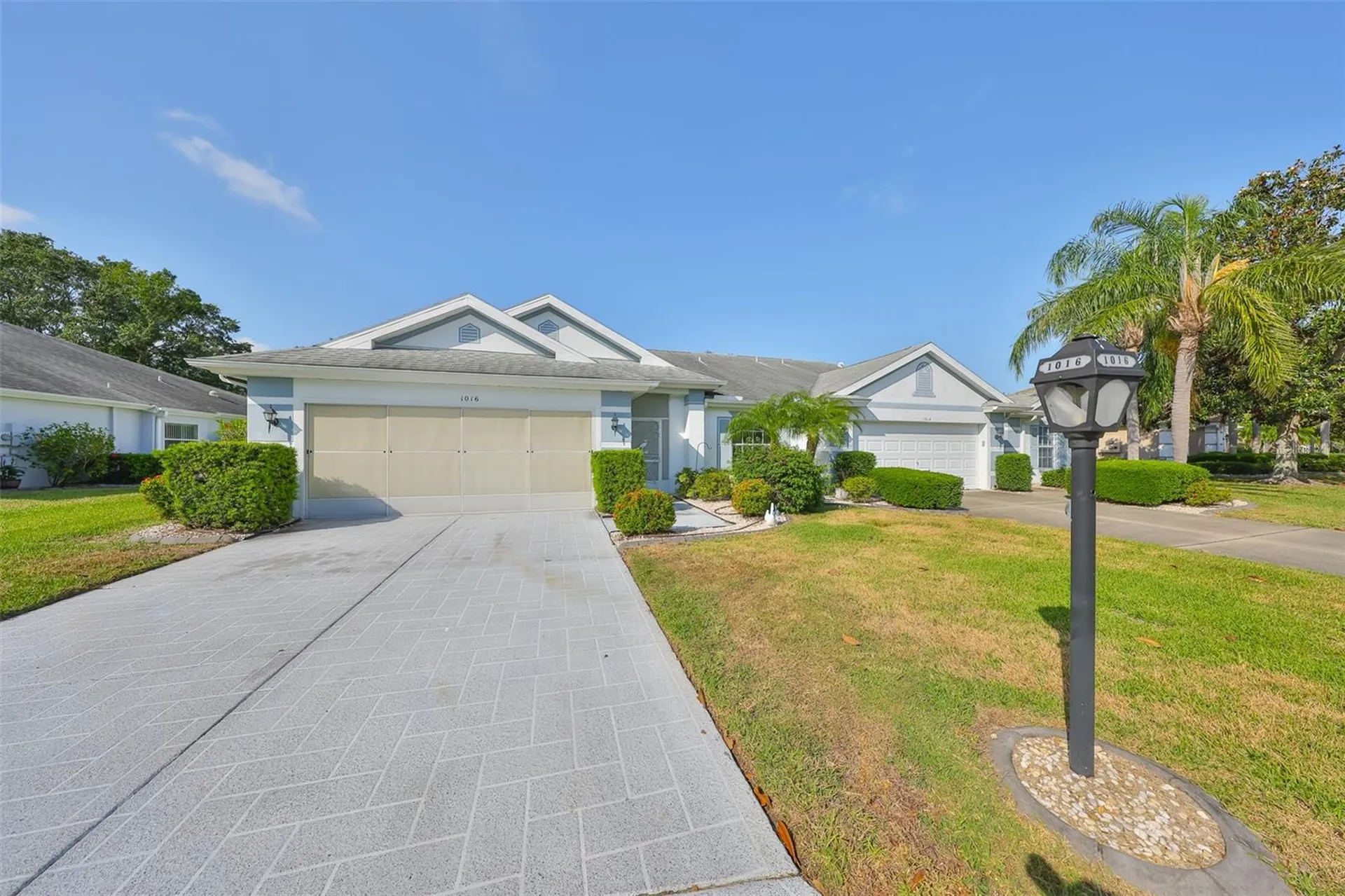 1016 Mcdaniel Street Sun City Center FL 33573