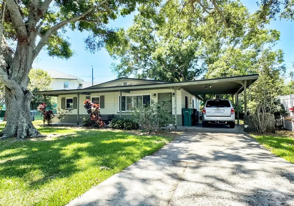 6350 55th Avenue N St Petersburg FL 33709