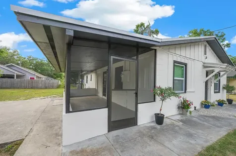 506 SE 13th Terrace Gainesville FL 32641