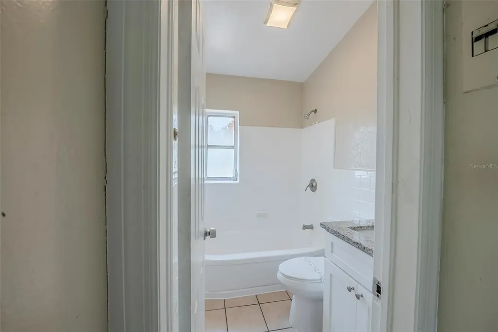 4124 Caywood Circle Orlando FL 32810