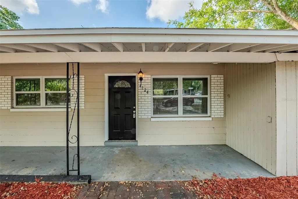 4124 Caywood Circle Orlando FL 32810