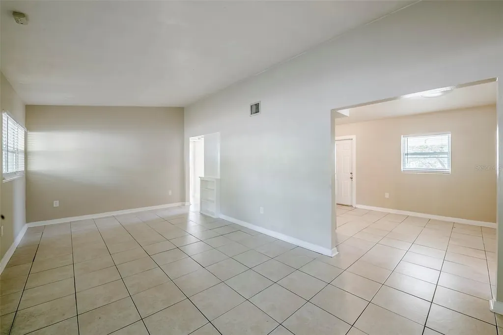 4124 Caywood Circle Orlando FL 32810