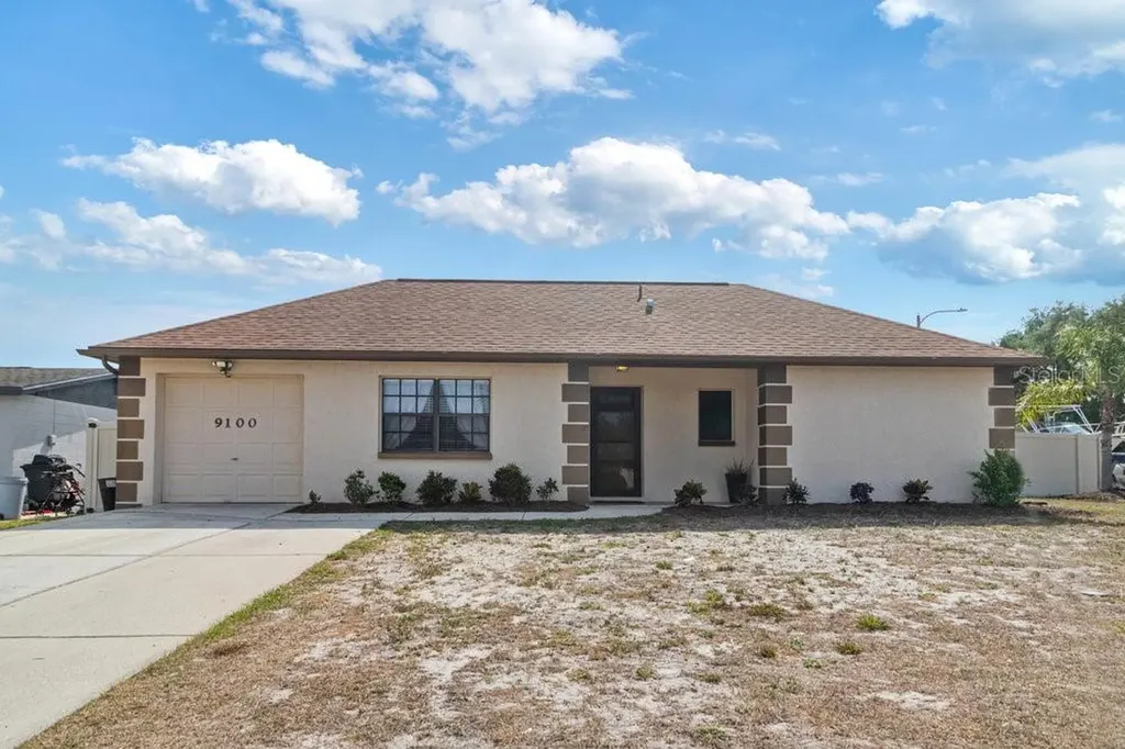 9100 Whitman Lane Port Richey FL 34668