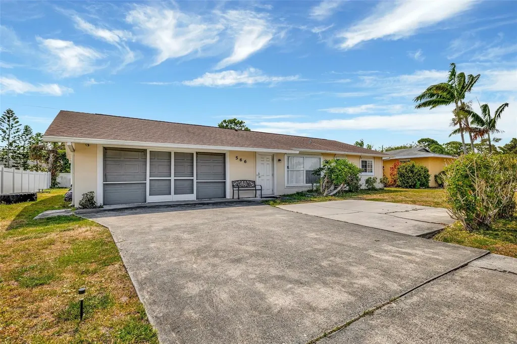 566 SE Floresta Drive Port St Lucie FL 34983