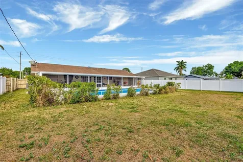 566 SE Floresta Drive Port St Lucie FL 34983