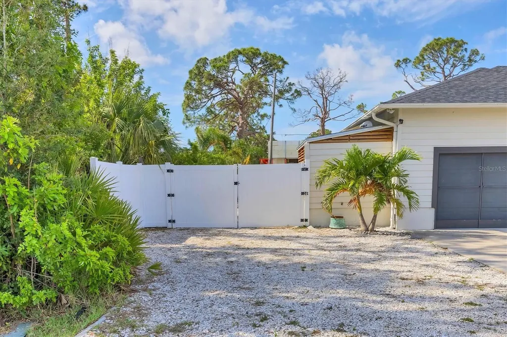 307 Bucknell Road Venice FL 34293