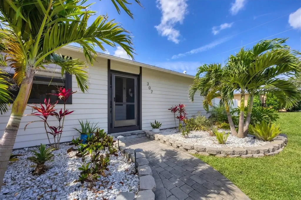 307 Bucknell Road Venice FL 34293
