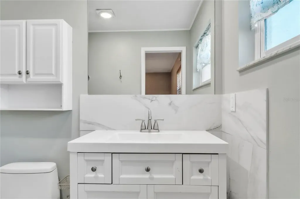 2705 20th Avenue Drive W Bradenton FL 34205