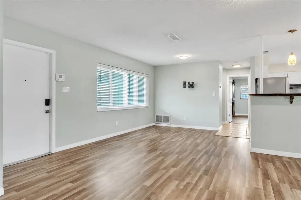 2705 20th Avenue Drive W Bradenton FL 34205